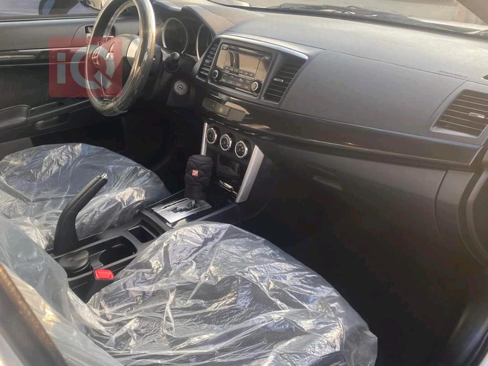 Mitsubishi Lancer EX